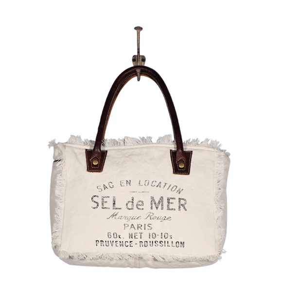 MYRA BAG CHARMING WHITE SMALL & CROSSBODY BAG canvas tote NWOT - Picture 4 of 10